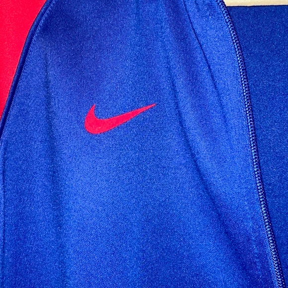 Women's Nike Cubs Zip up Jacket- Large - Picture 4 of 6